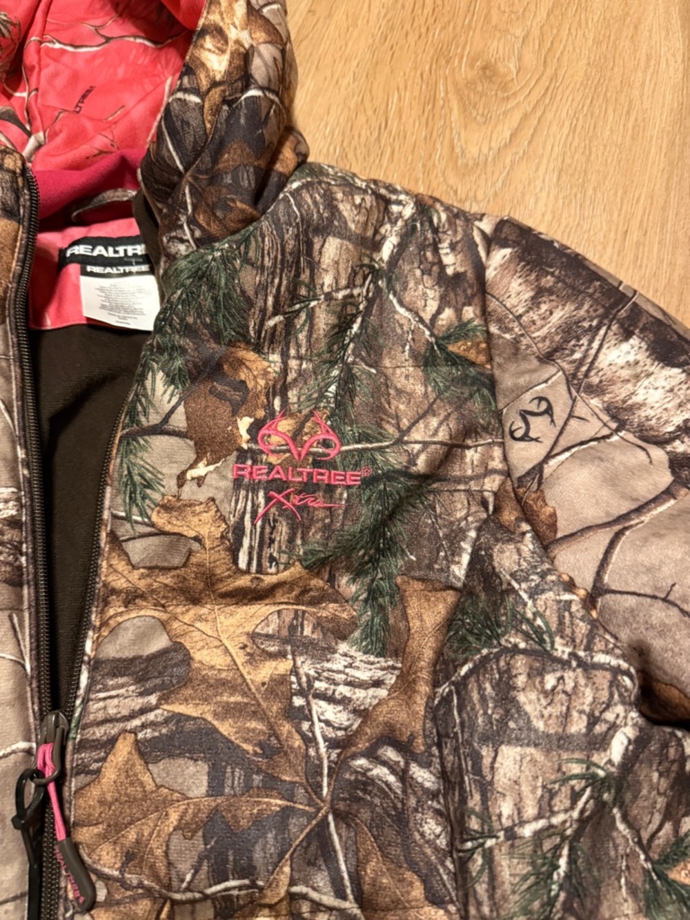 Realtree Hooded Camo Puffer Jacket - Pink Lining - Picture 4 of 8